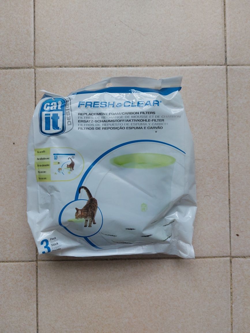 Bebedouro Fonte gato / cão Fresh & Clear 3L (oferta de 3 filtros)