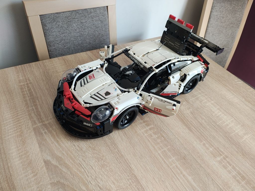 Klocki Porshe 911 rsr jak LEGO technic 42096