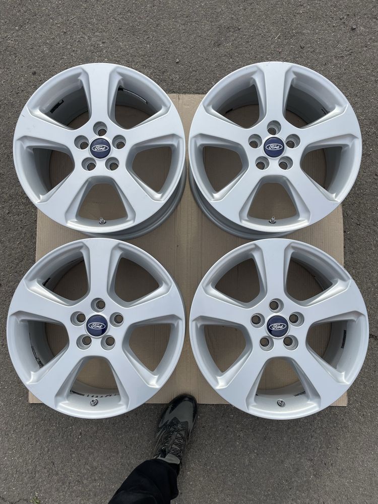 R17 5x108 ET55 DIA 63,4 FORD Kuga/ Mondeo/ Escape/