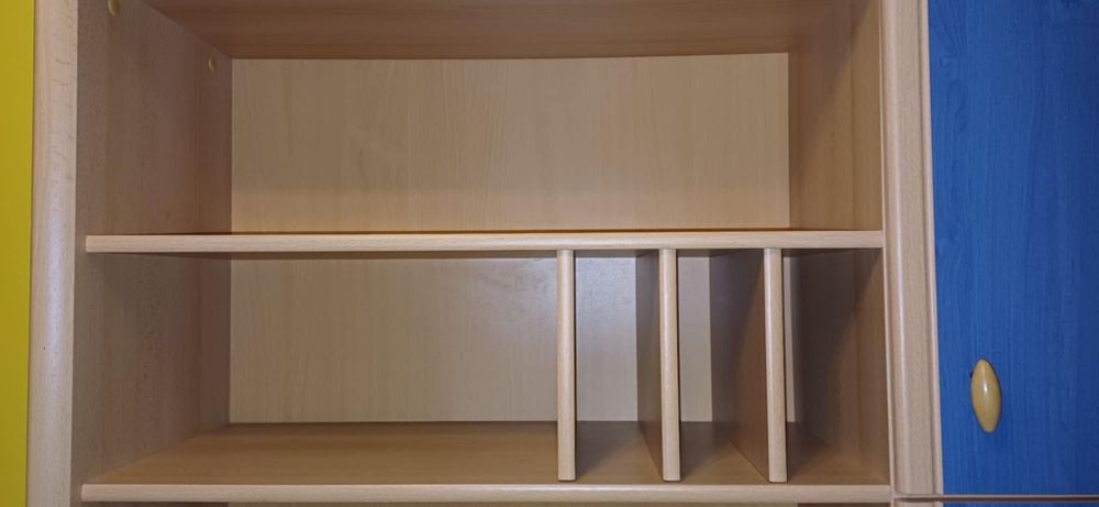 Młodzieżowe biurko