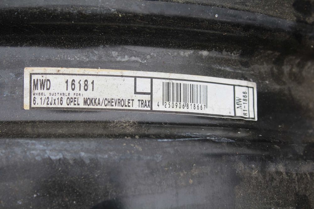 16 Felgi stalowe OPEL MOOKA