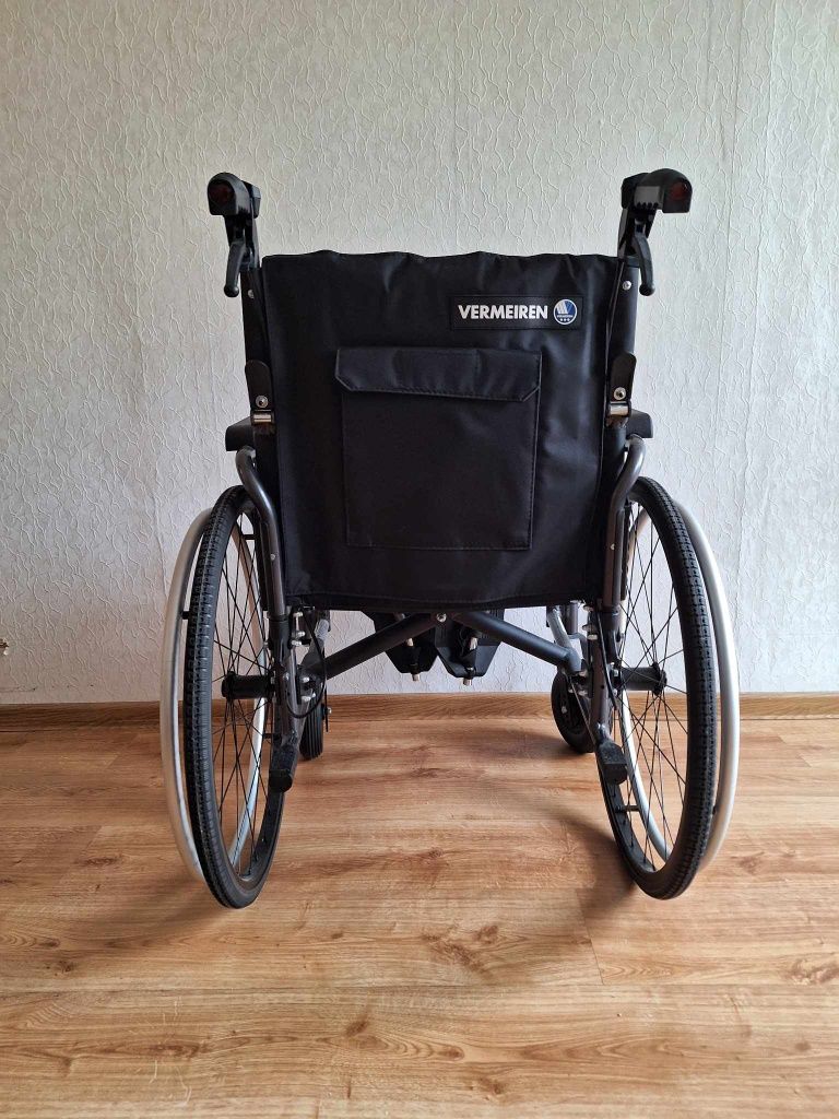 Inwalidzki wózek na gwarancji  transportowy składany