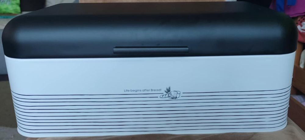 Pojemnik na chleb