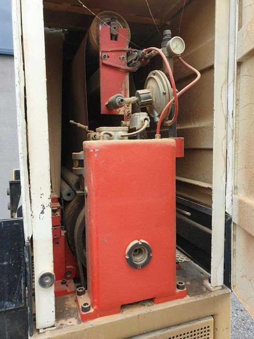 Szlifierka szerokotaśmowa SCM C90  oscylacja taśmy walec gumowy twardy