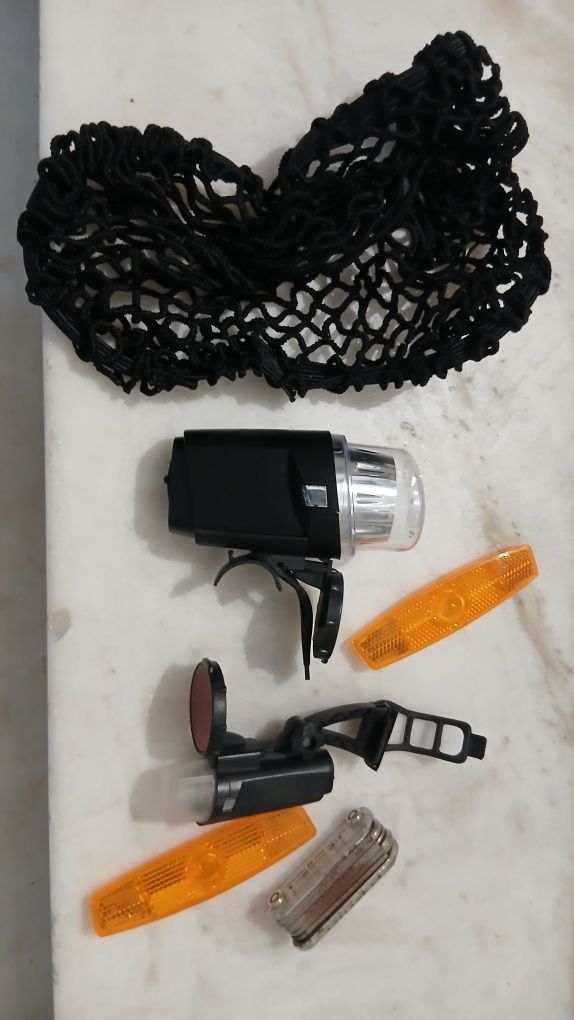 Bicicleta com acessórios