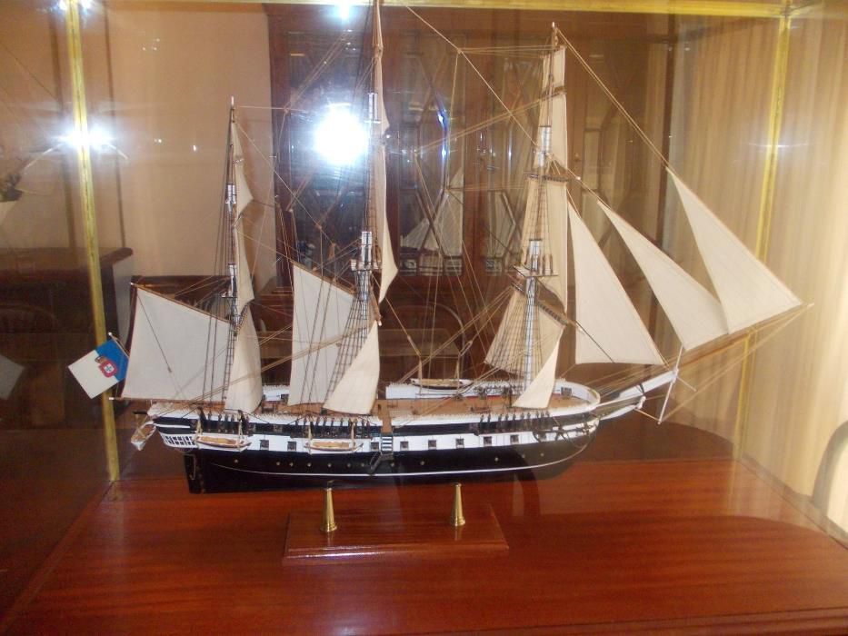 Fragata D. Fernando II e Glória - Modelo á escala (1/76)
