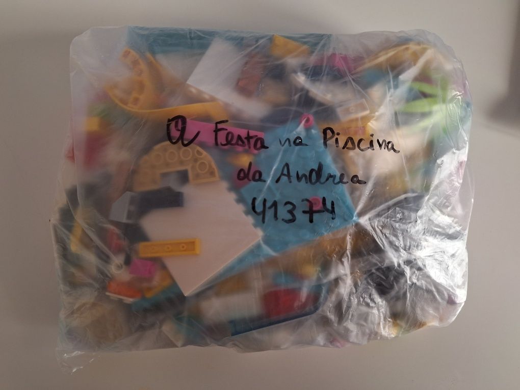 Lego "A festa na piscina de Andreia" 41374 + brinde conjunto 41104