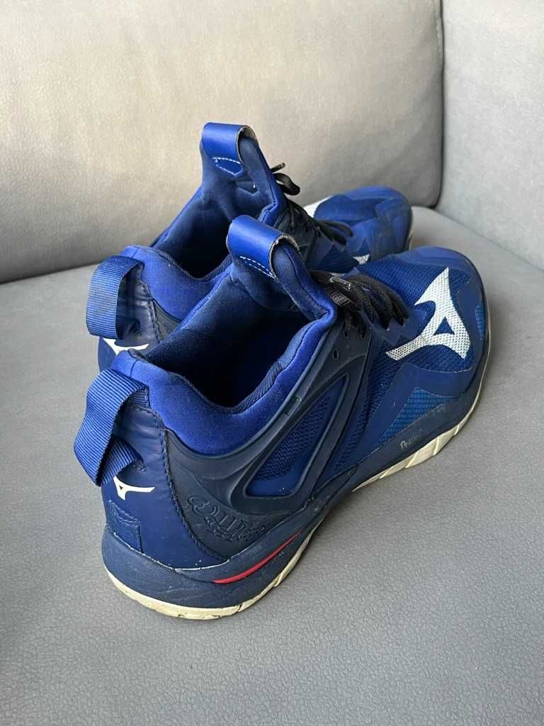 Buty sportowe Buty halowe do gry w piłkę ręczną Mizuno Wave Mirage 3