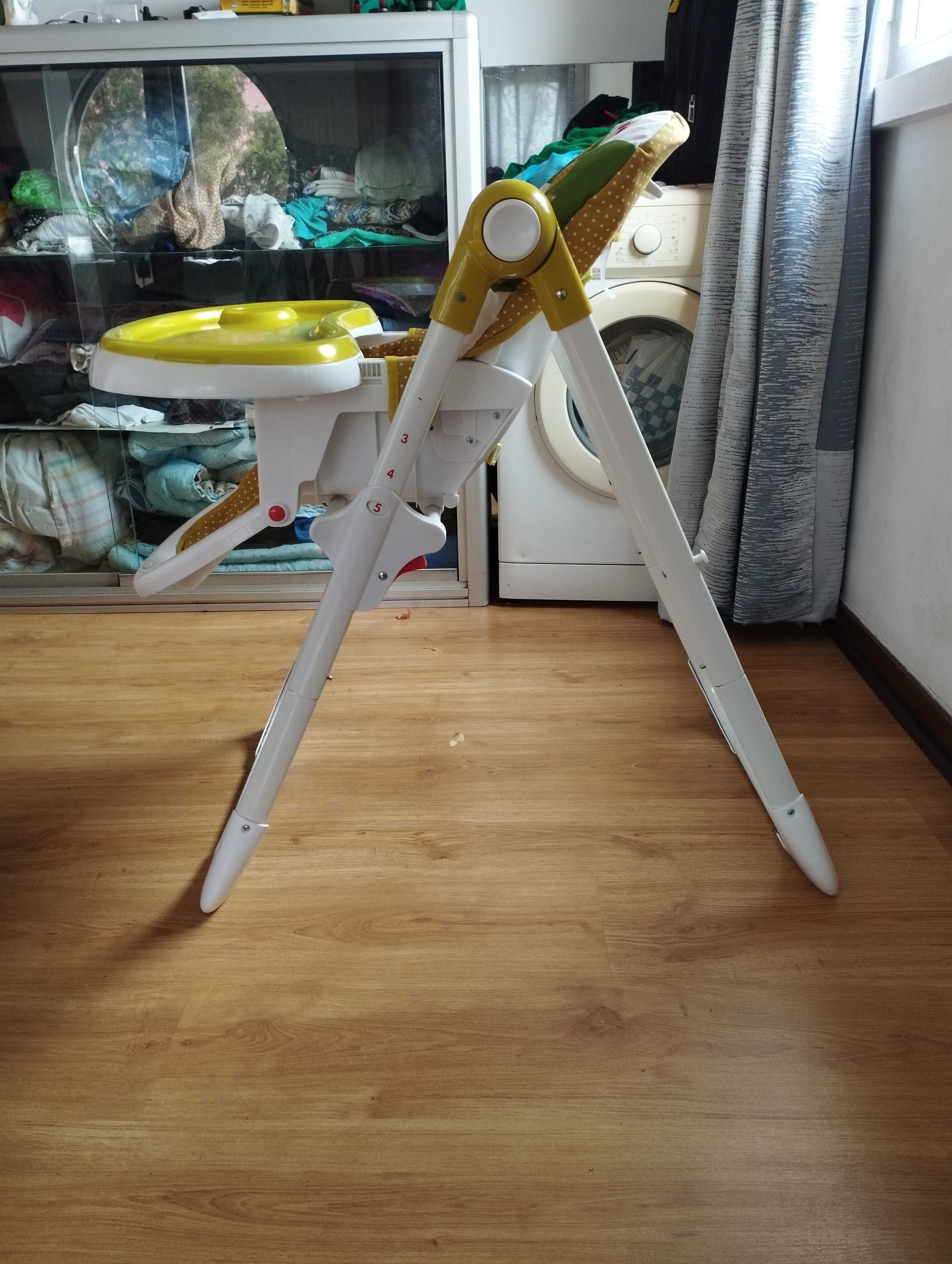 cadeira de refeição bebe
