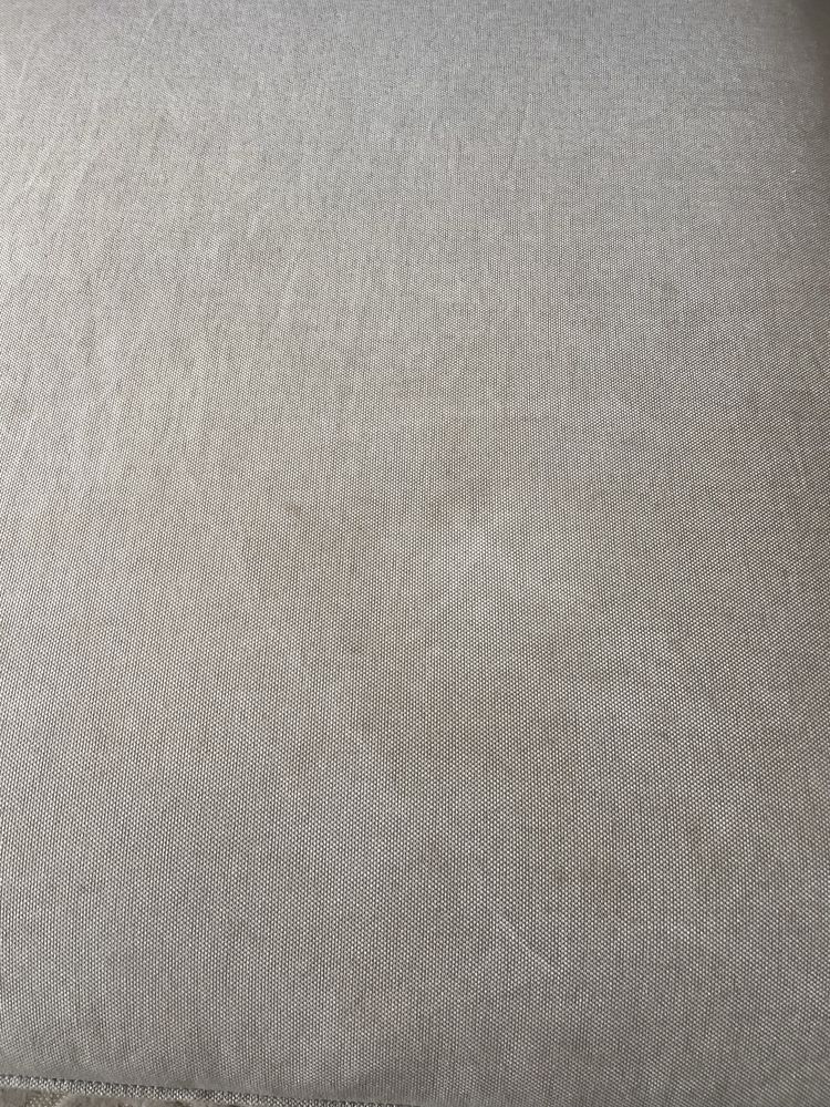 Sofá Kivik IKEA 3 lugares com chaise longue