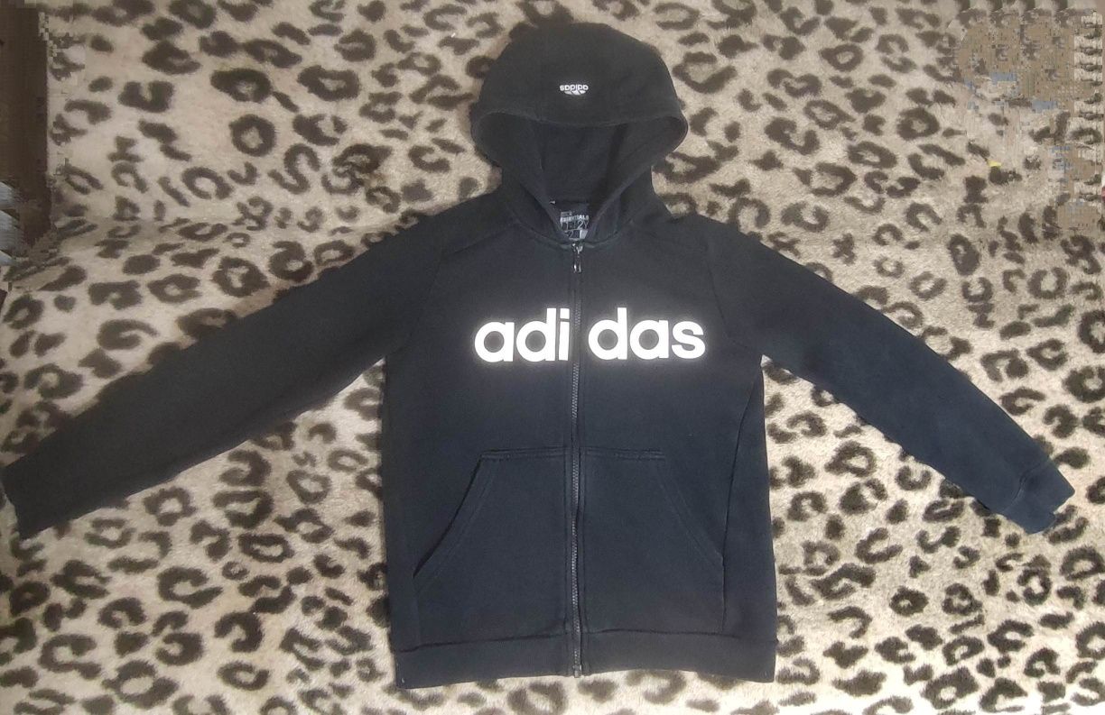 Bluza z kapturem Adidas rozmiar M 152