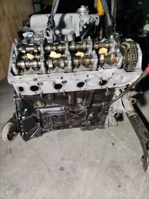 Motor - Mercedes (220) CDI