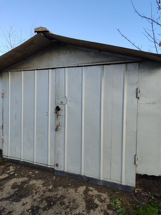 Гараж металевий на Половках