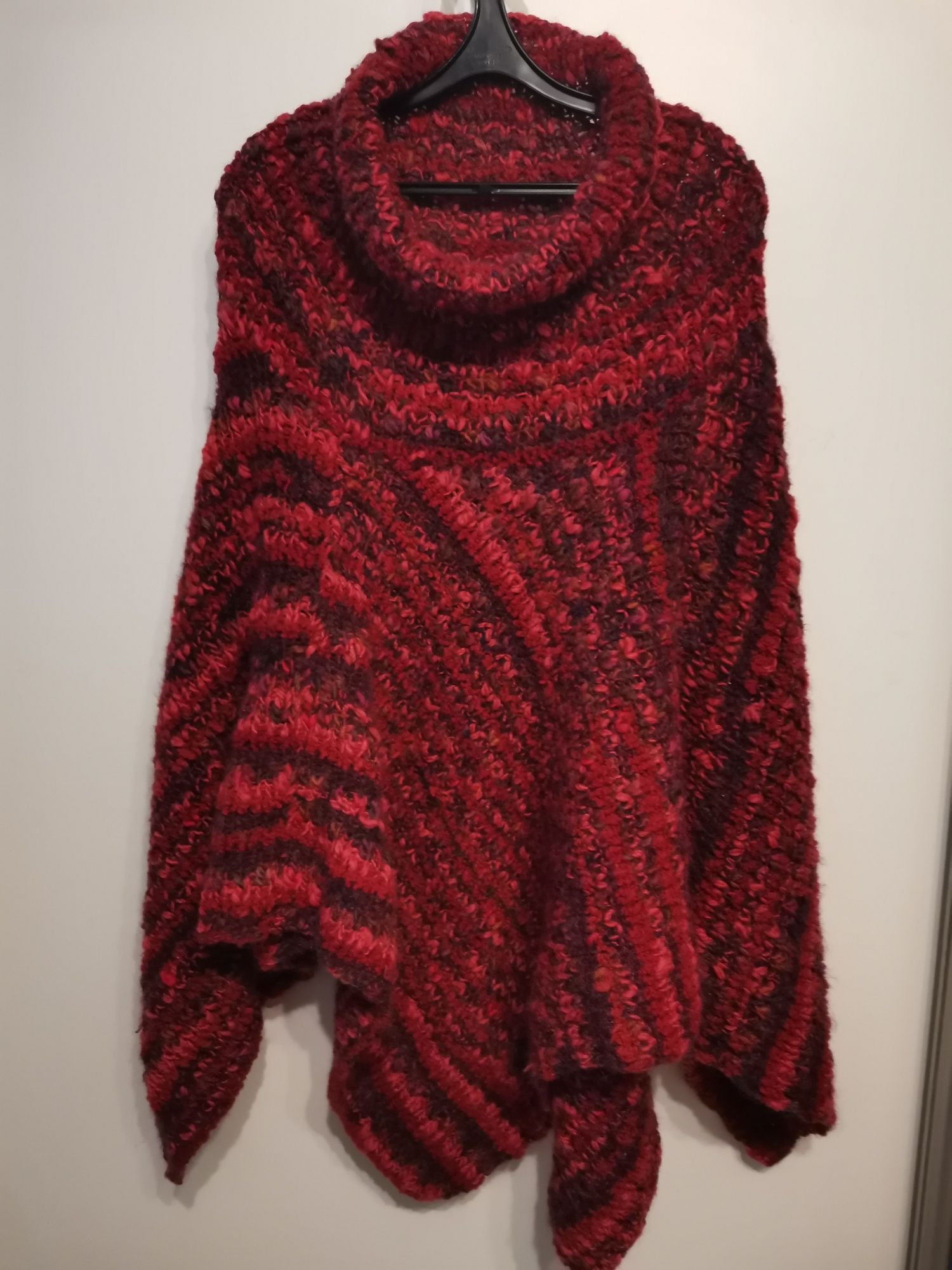 Piękne ręcznie robione ponczo, peleryna handmade, rozm uniwersalny