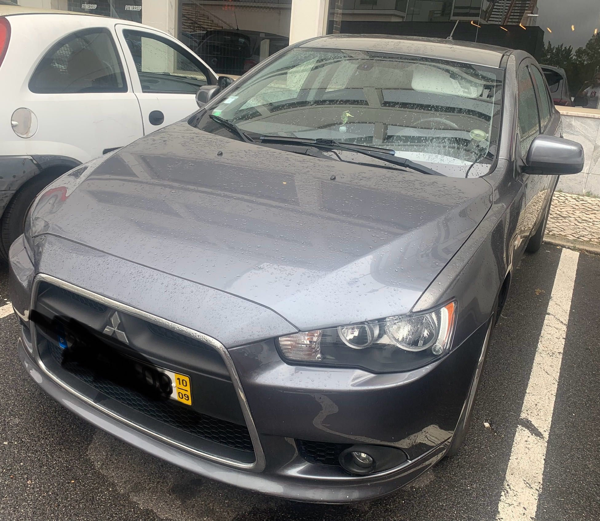 Mitsubishi Lancer