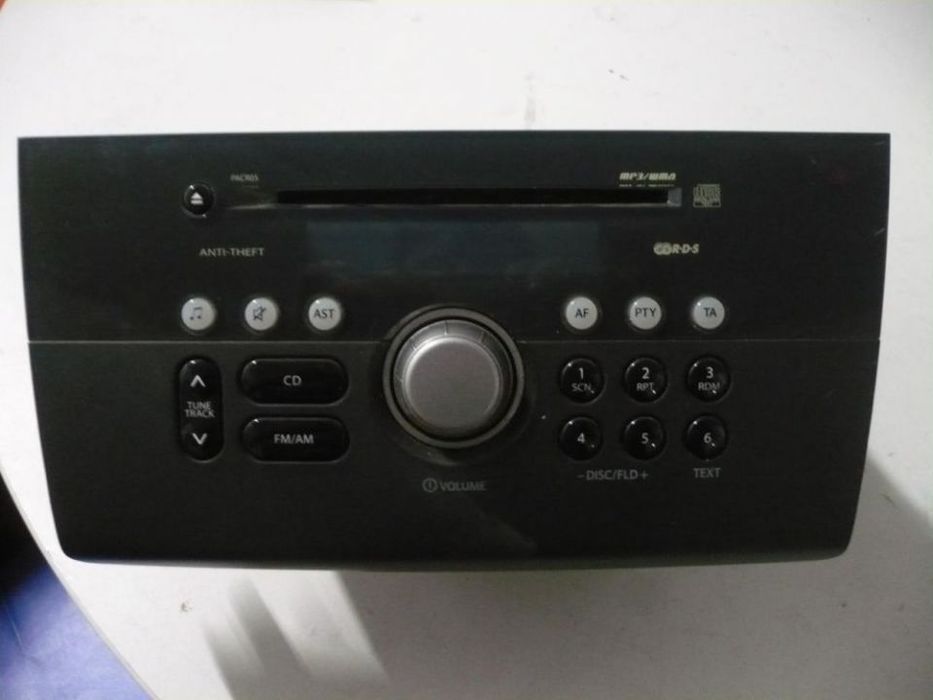 Auto radio / Autoradio - Swift ( 2004 / 2010 )
