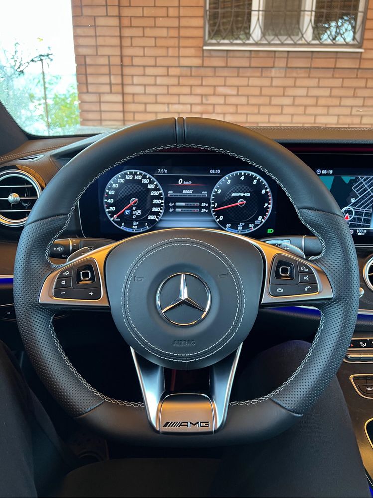 вставка в кермо руль AMG для мерседес Mercedes W176 W205 W213 W222