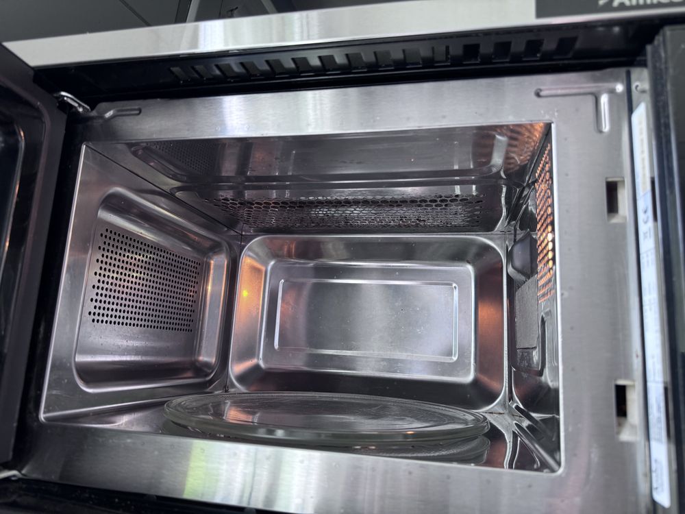 Kuchenka mikrofalowa Amica pod zabudowę mikrofalówka AMG 20BF