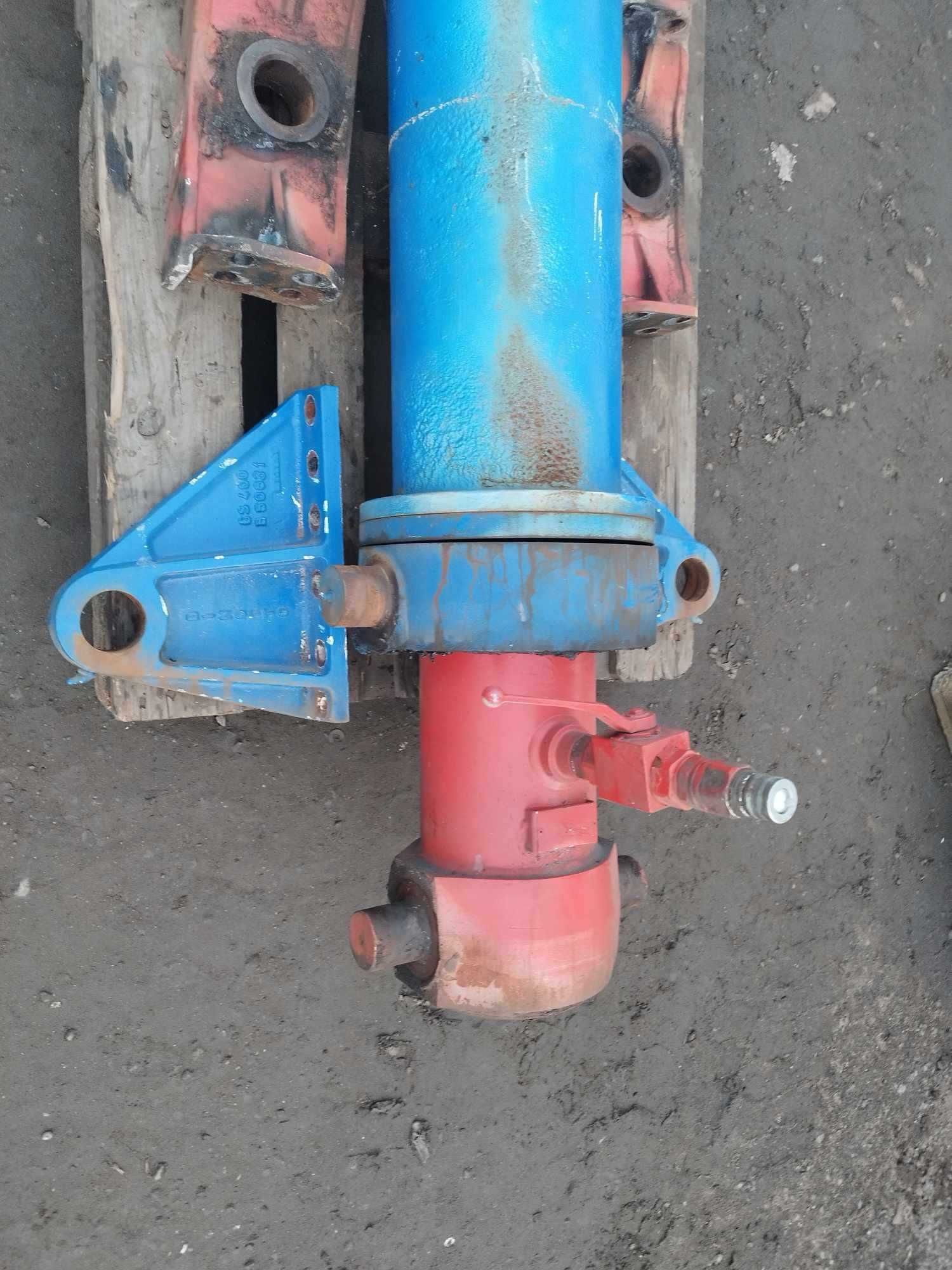 Siłownik Hydrauliczny teleskopowy do wywrotu naczep wywrotka, gondola