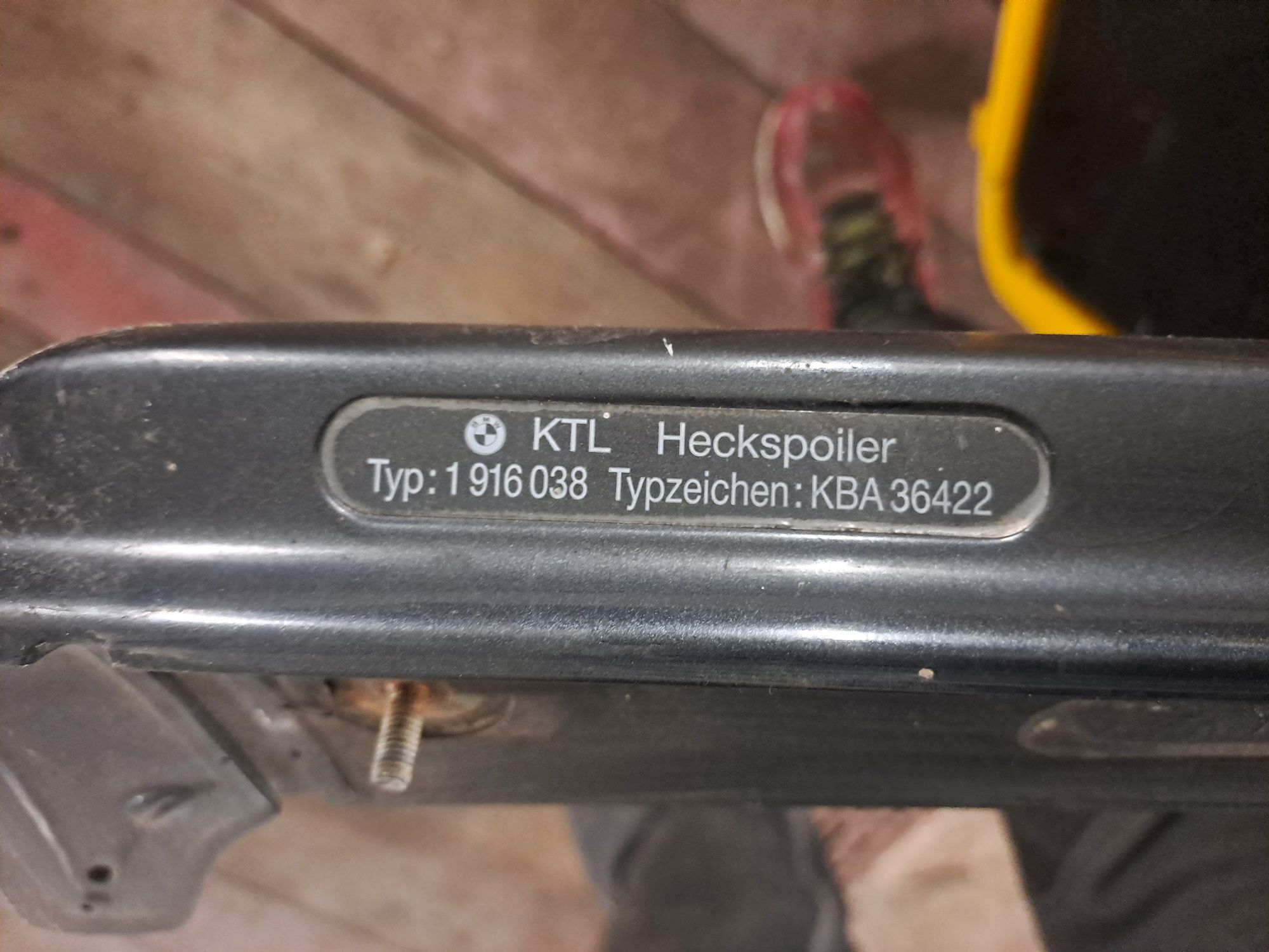 Hackspoiler spojler na tylnia klapę bmw e 30 2d/4d