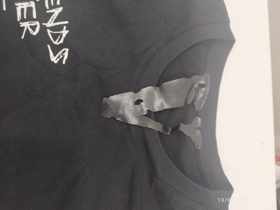 T-shirt High street  Big V