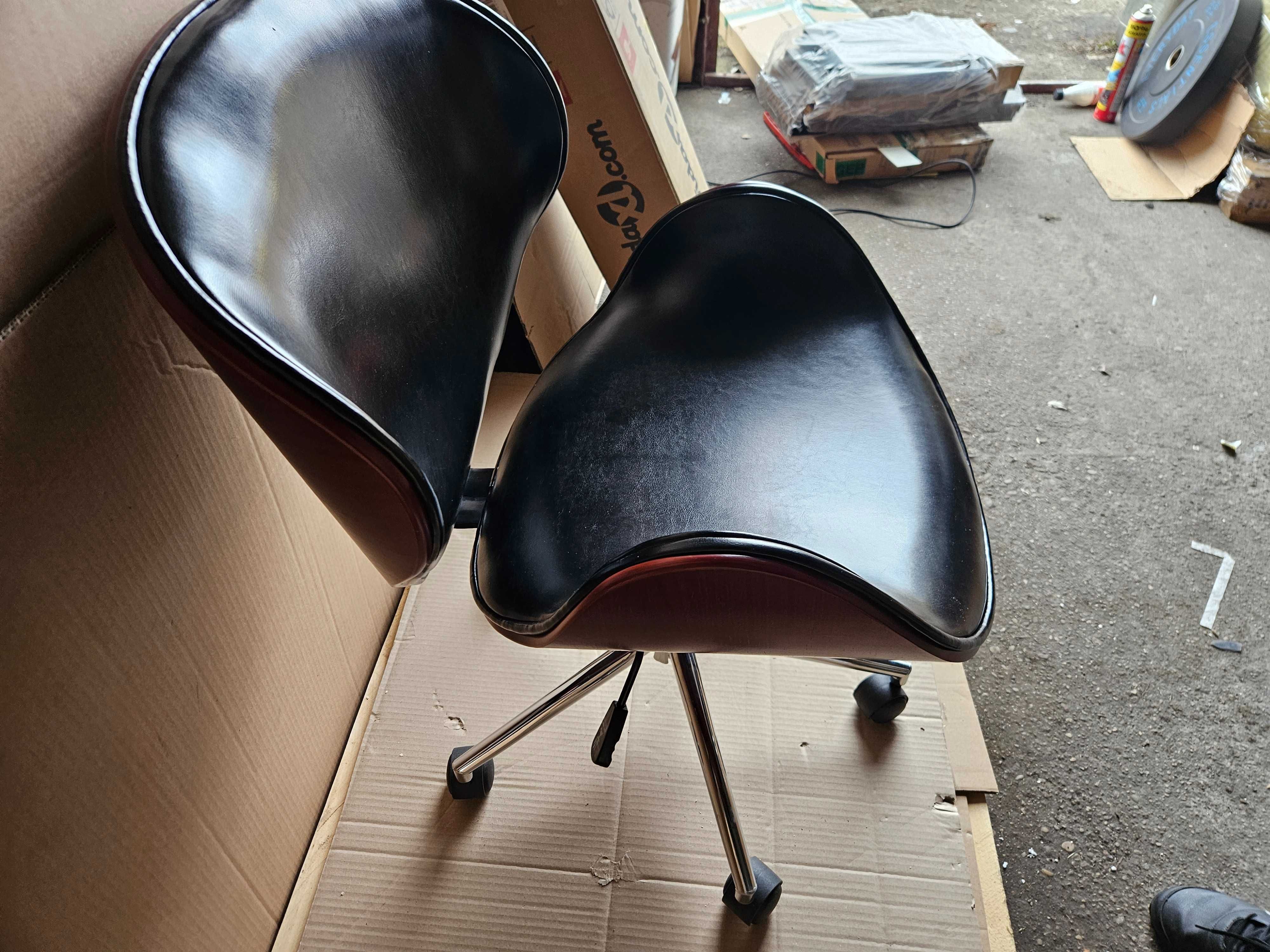 Krzesło biurowe konferencyjne Flash Furniture