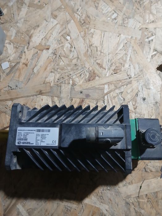 Серводвигатель CONTROL