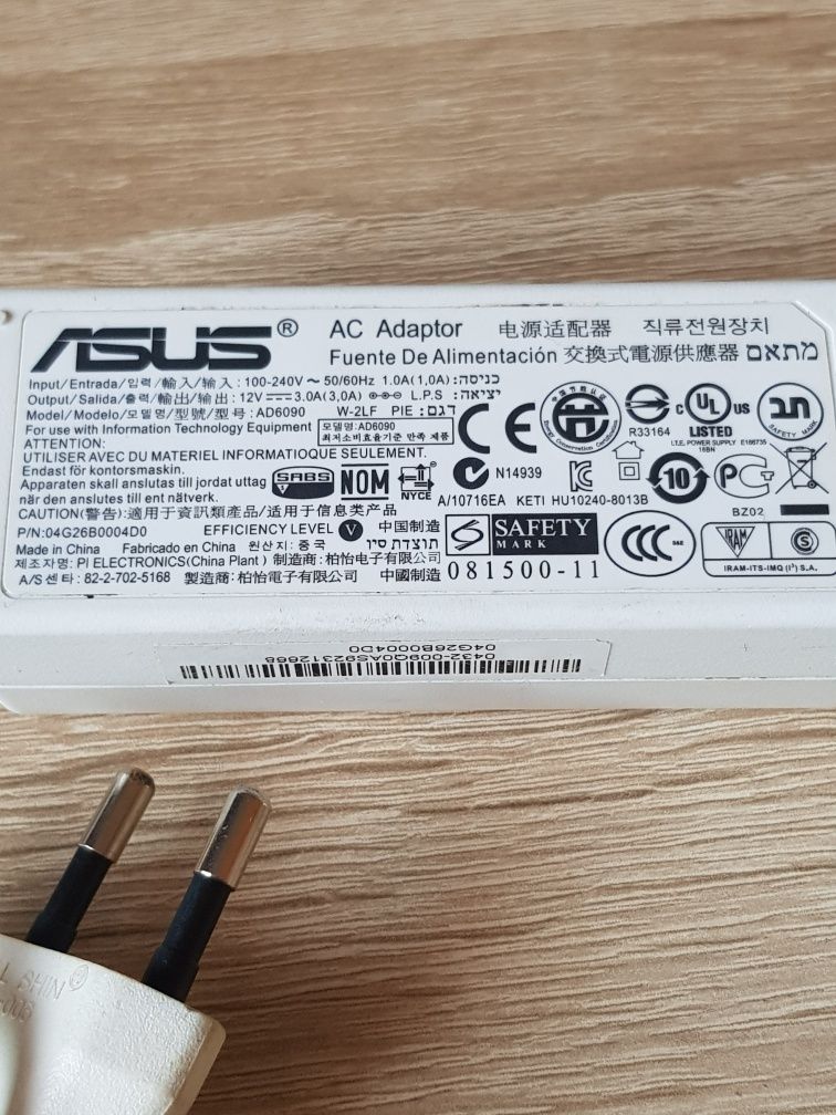 Oryginalny Zasilacz ASUS AD6090 W-2LF Biały