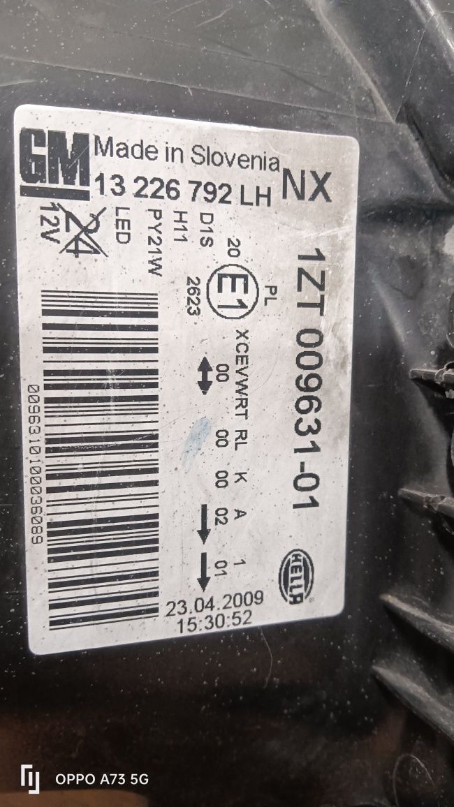 Farol Opel Insignia ótica xenon 2009