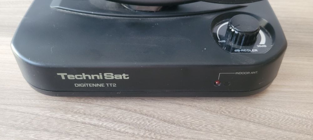 Antena tv ze wzmacniaczem regulowana moc