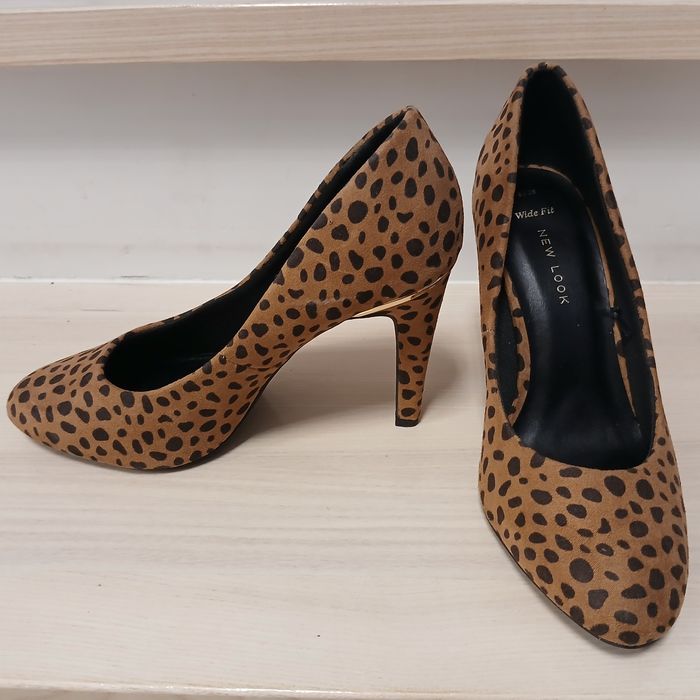 Sprzedam buty na obcasie