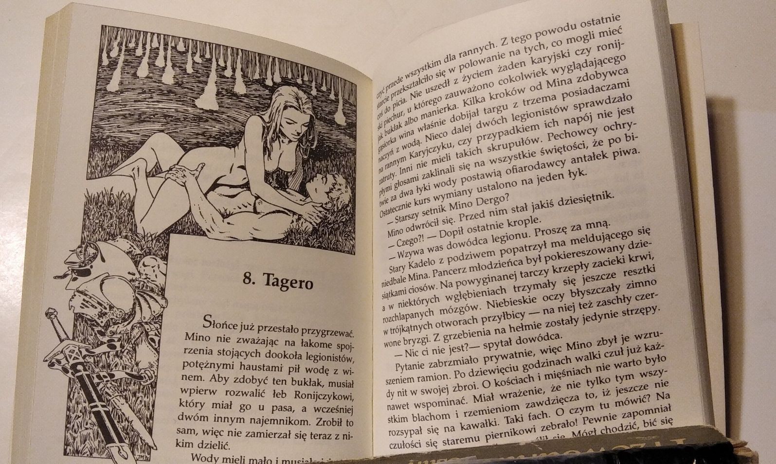 Różanooka Konrad T. Lewandowski Literatura fantazy.