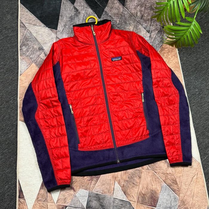 Микропуховик Patagonia куртка розмір S пуховик
