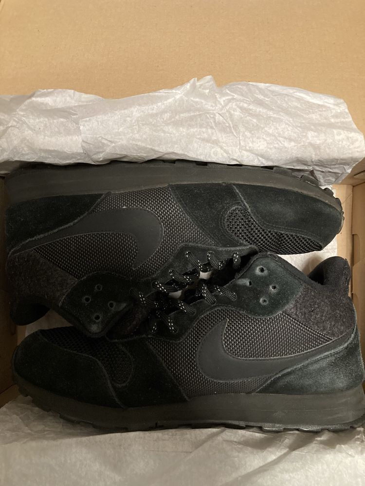 Nike MD Runner 2 MID