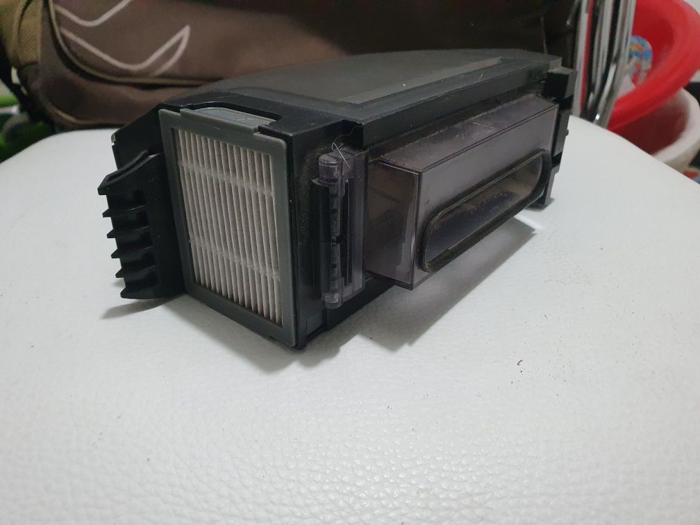 Pojemnik na brud roomba i7