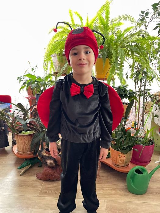 Корнавальні костюми