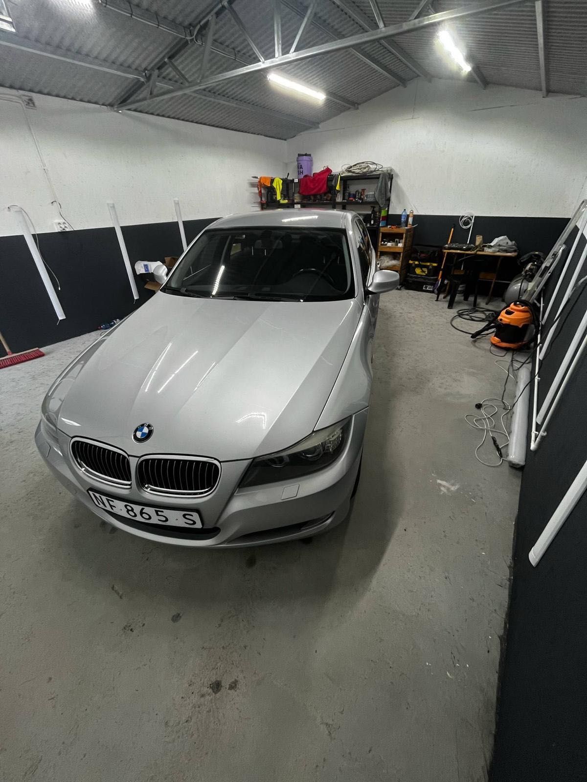 Bmw e90 lci 325i