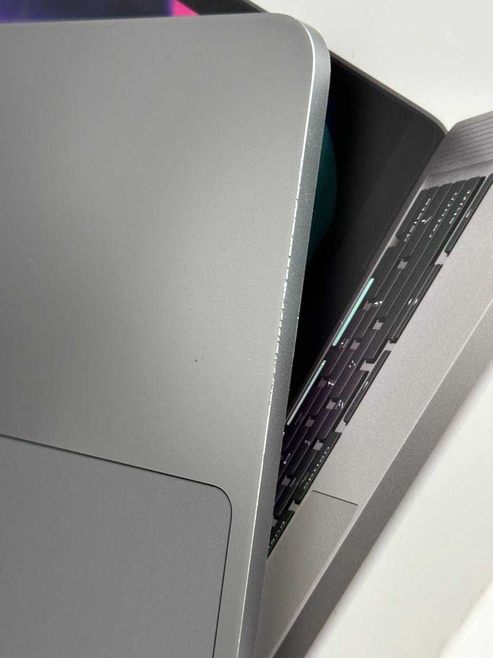 MacBook Pro 13 M1 | 2020 | Модель A2338 | 256 GB | 8GB ОЗУ