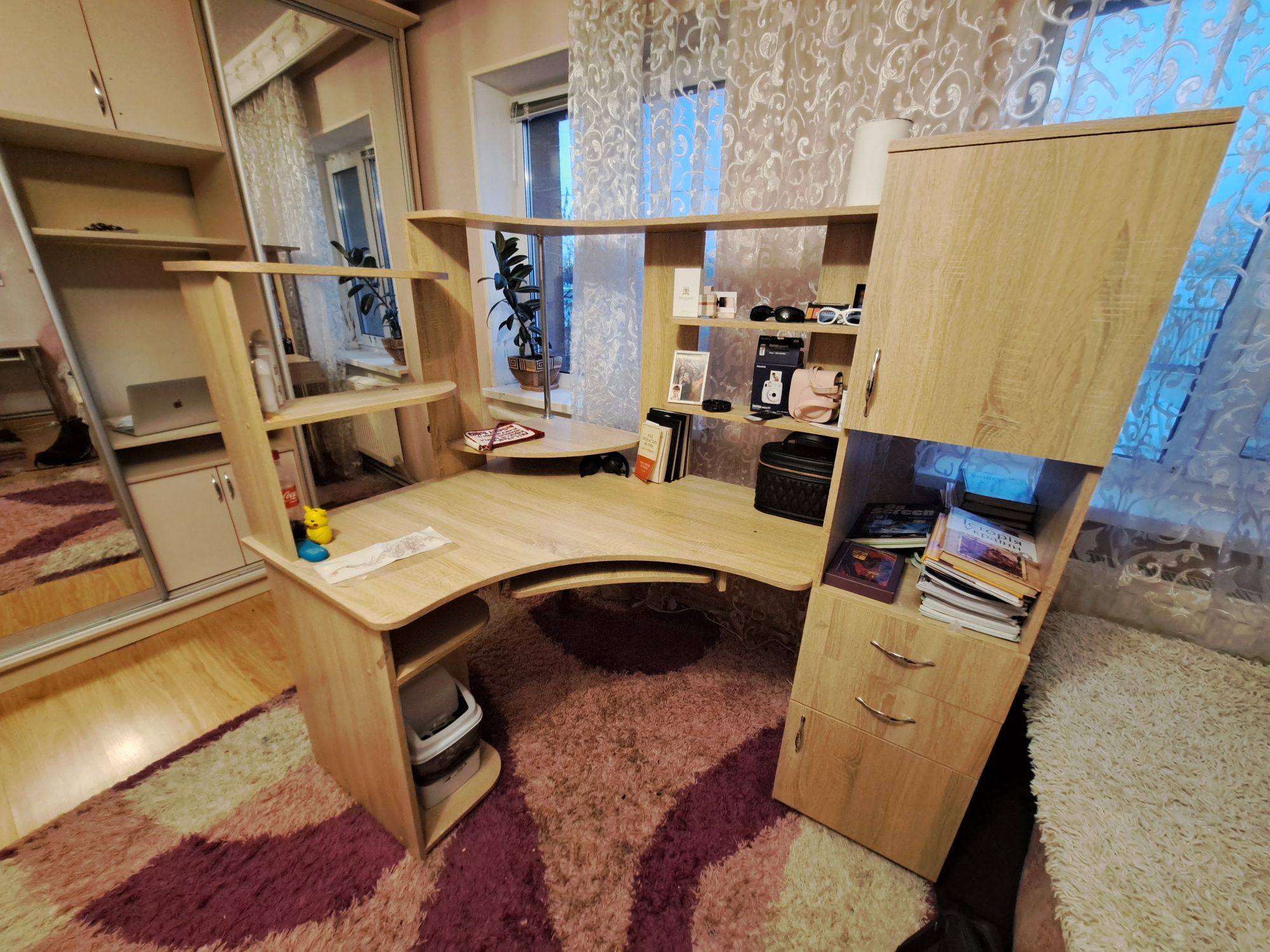 комп'ютерний стіл кутовий