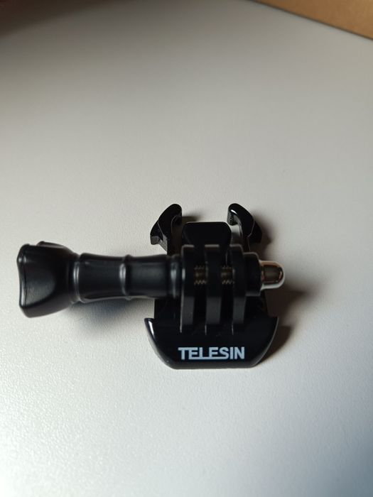 GoPro Hero 9 plus zestaw akcesoriów, 3 baterie, ładowarka, futerał