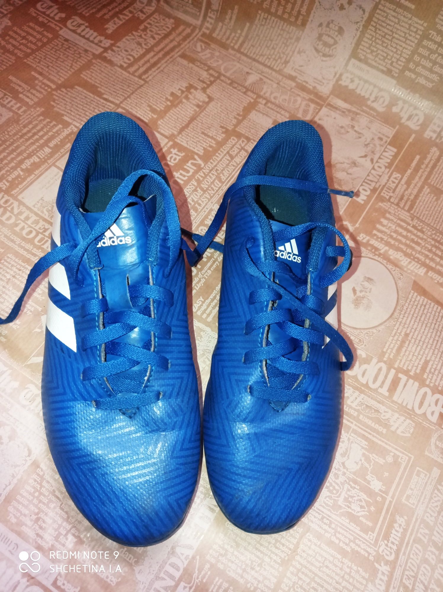 Бутсы 35 размер Adidas original