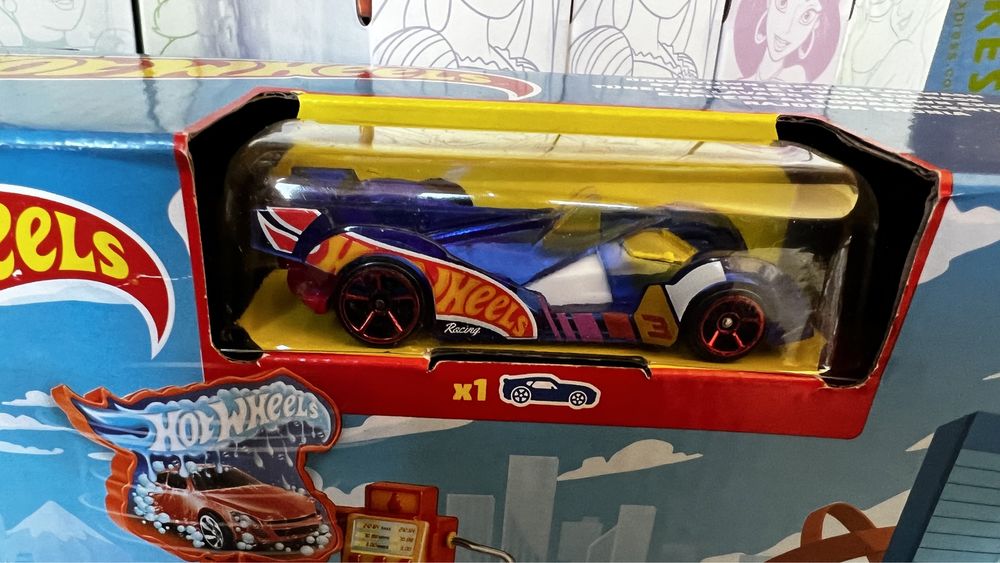 Хот Вілс автомийка Hot Wheels City Toy Car Track Set
