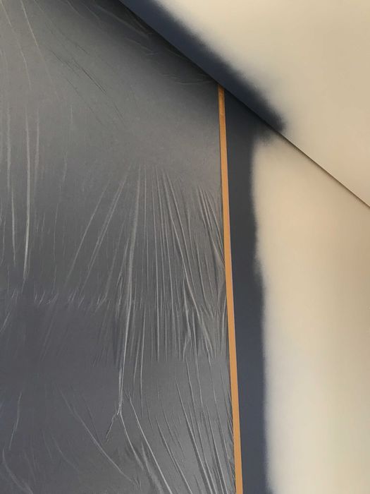 Фарбування стін та стелі безповітряним фарбопультом