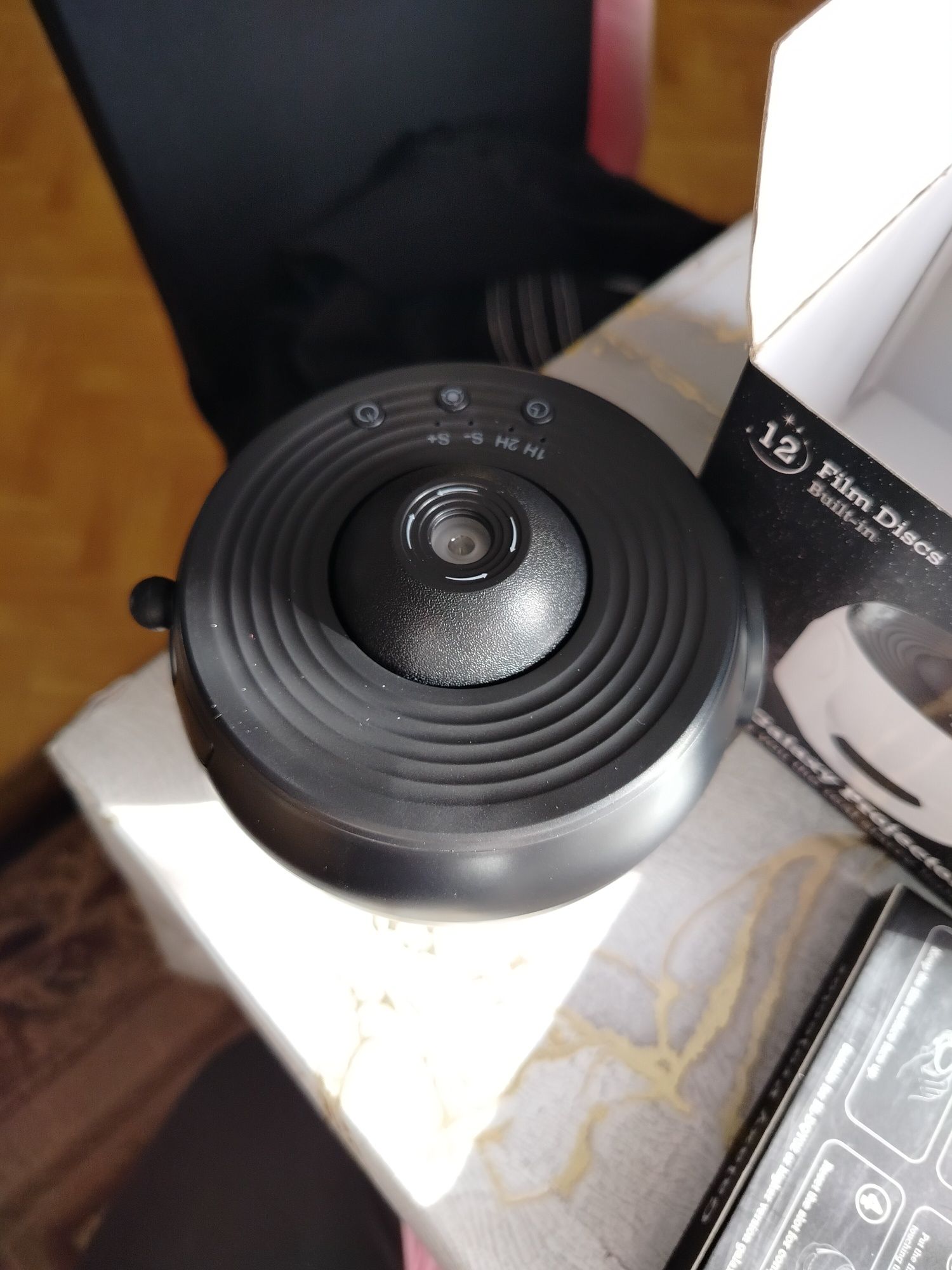 Projektor gwiazd  PLANETARIUM 3D  12 DYSKÓW meteory