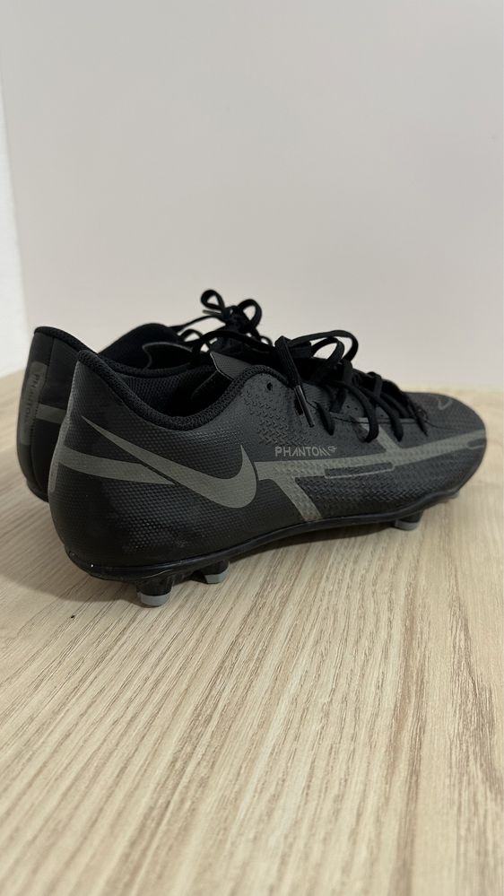 Chuteiras Nike Phantom Nr40