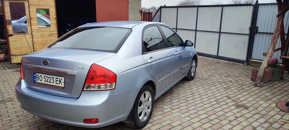 Kia Cerato 1.6 бензин