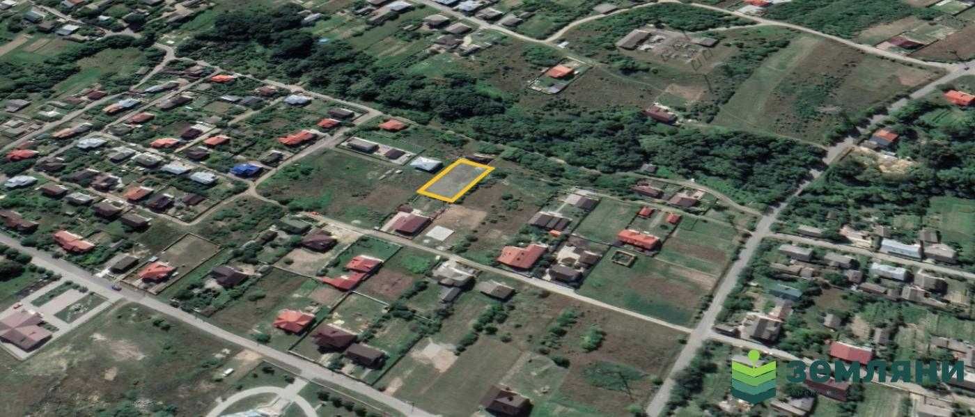 Продам земельну ділянку в с.Угринів