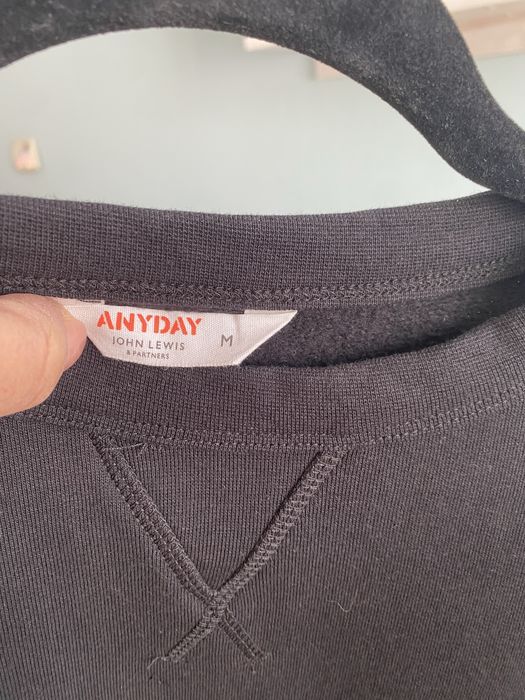 Sukienka czarna M dresowa z falbaną