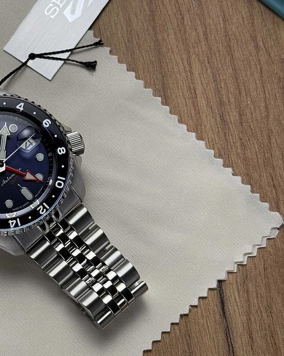 Годинник Seiko 5 Sports GMT SSK003K1