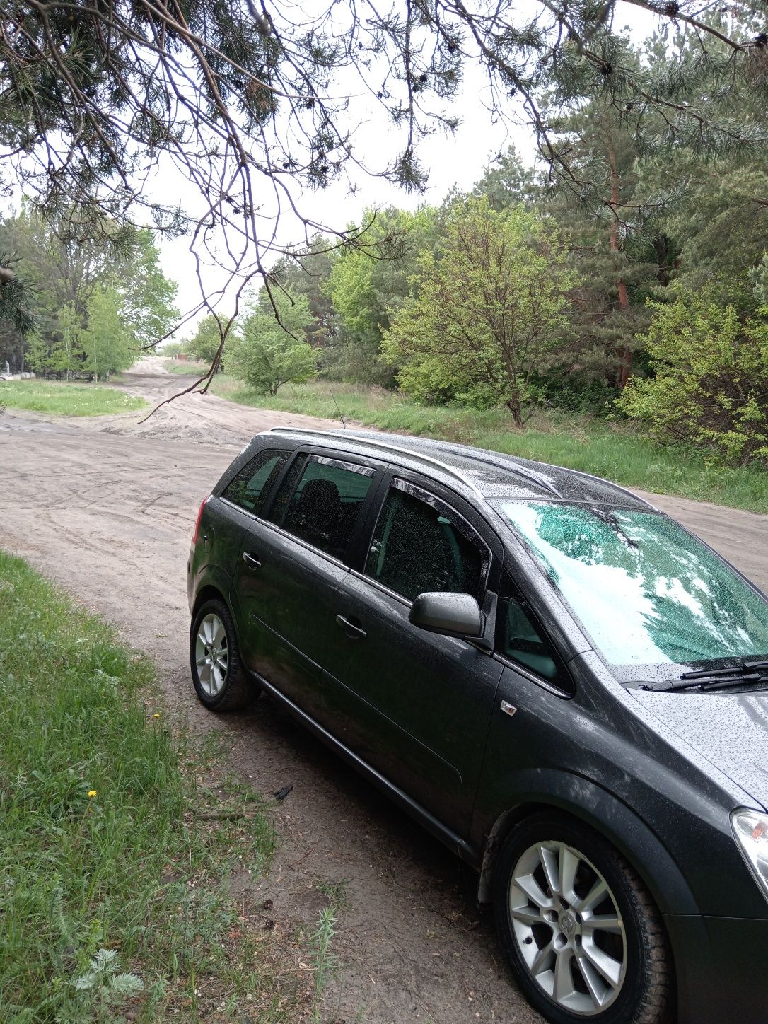 Opel Zafira b 2010 COSMO